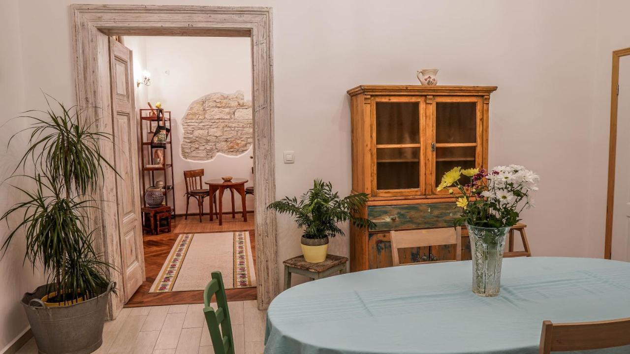 Cote Ensoleille Apartment Pula Exterior photo