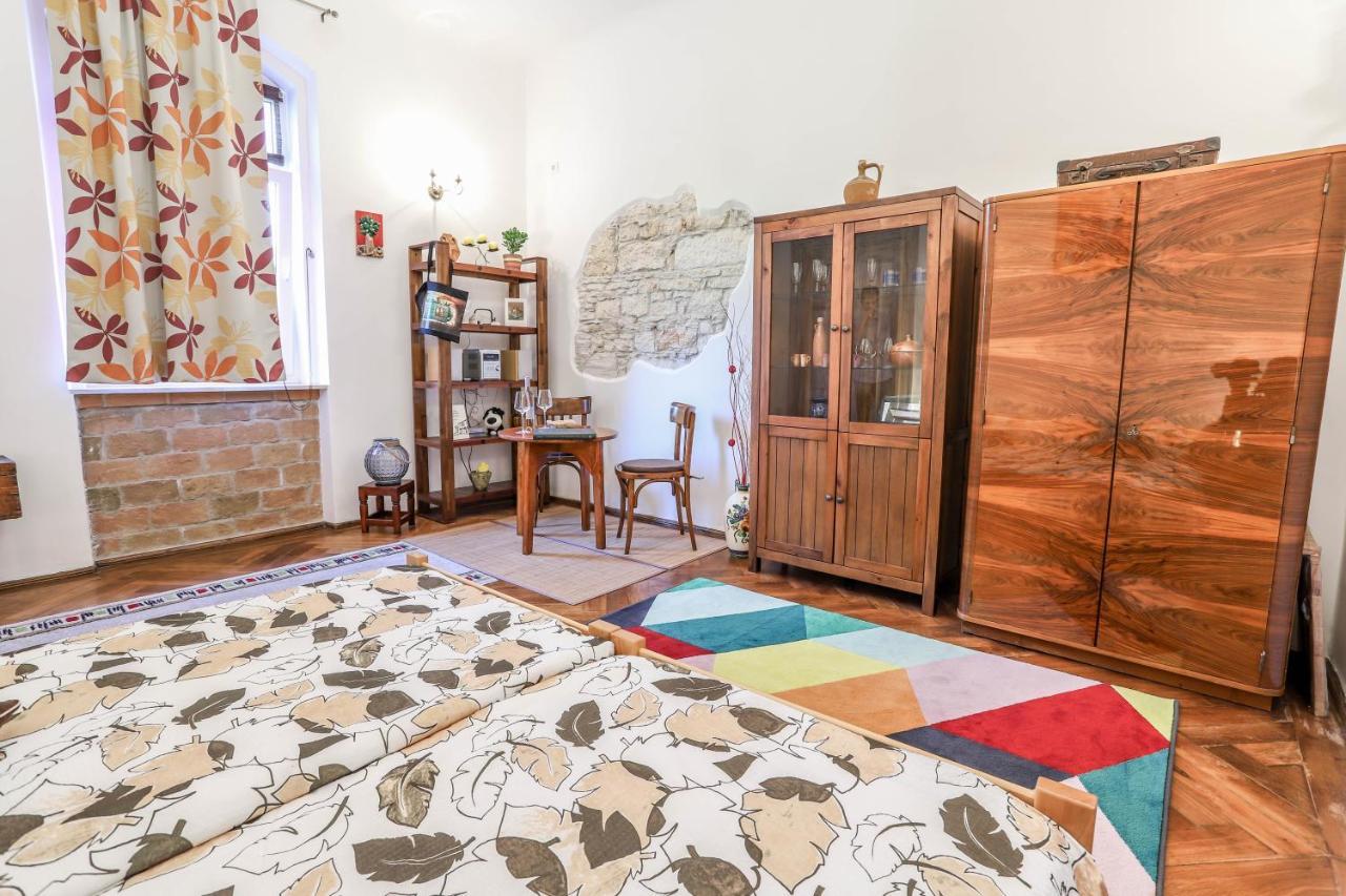 Cote Ensoleille Apartment Pula Exterior photo